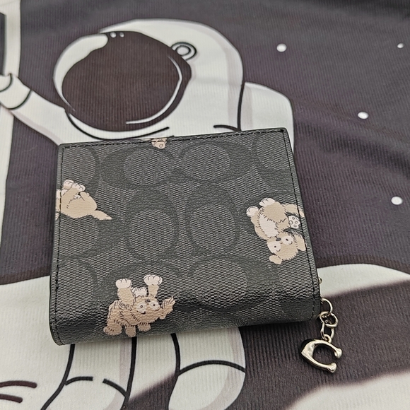 Coach Wallet - Picture 4 of 6